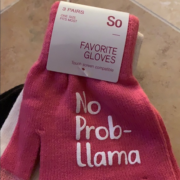 So Cold Weather Graphic 3PK Tech Glove NO PROB - LLAMA. - Picture 3 of 6